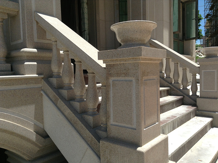 11i outdoor balustrade