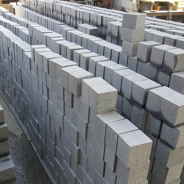 12I granite paver