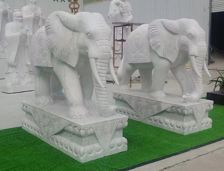 18Aku marmer gajah