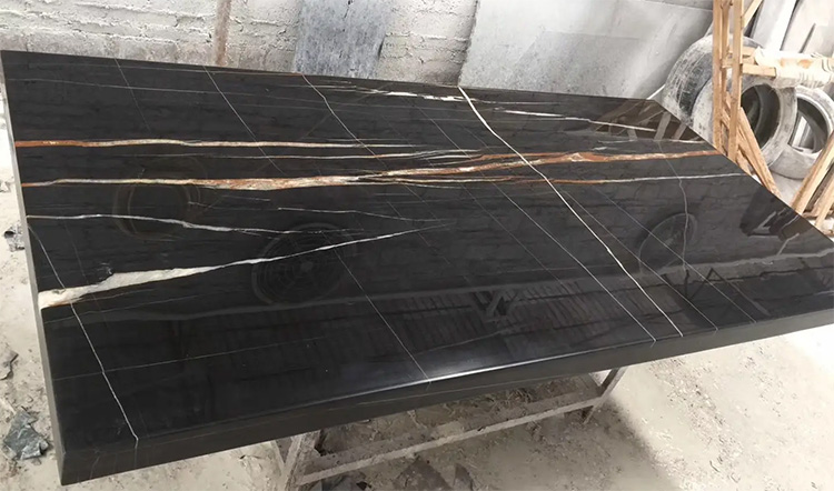 1I sahara black marble