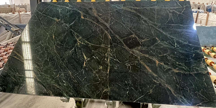 Granit vert foncé 25i