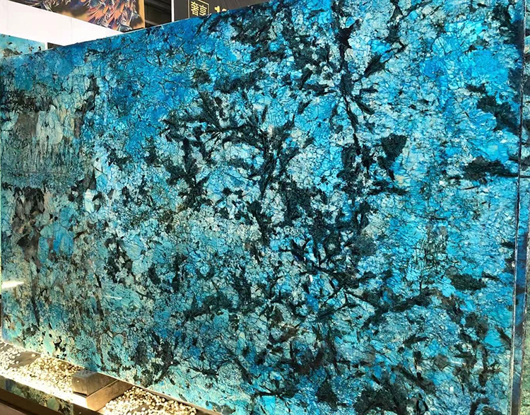 2I deep-blue-granite