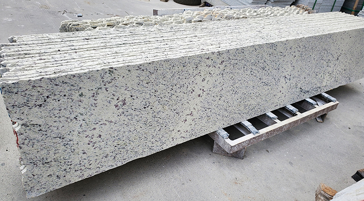 3i white-rose-granite