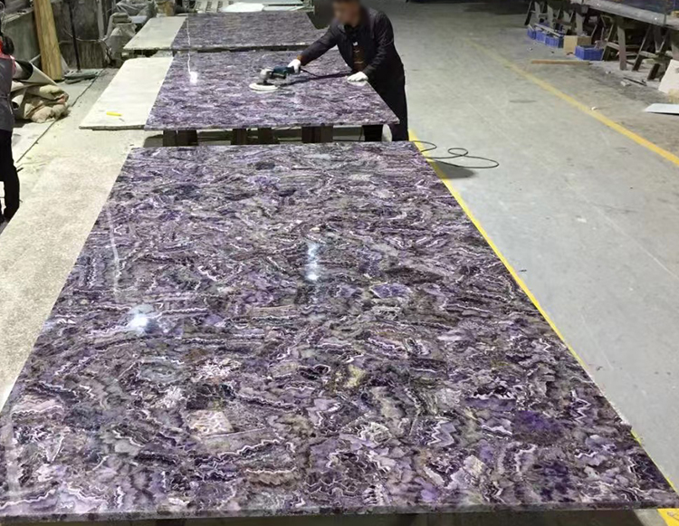 4 nke amethyst slab