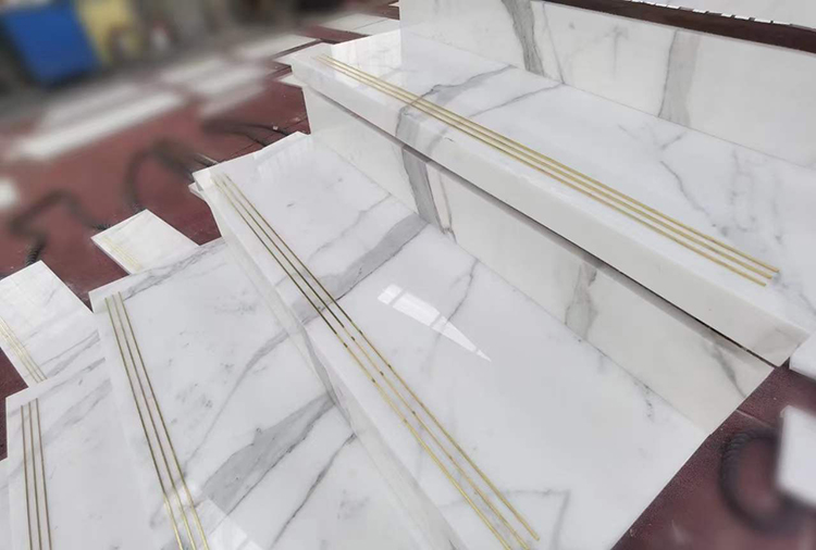 4i calacatta marble stair