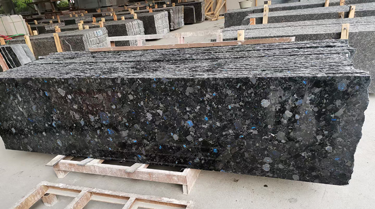 5i volga blue granite