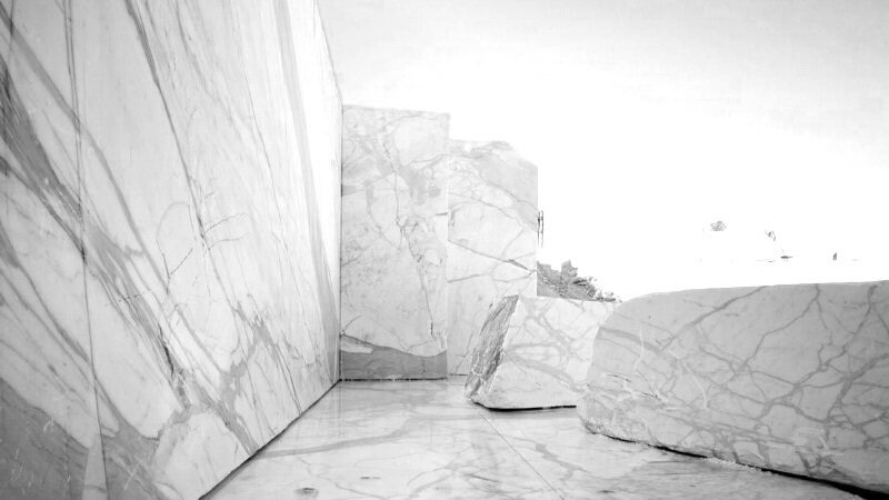 Calacatta valkoinen marmorilohko