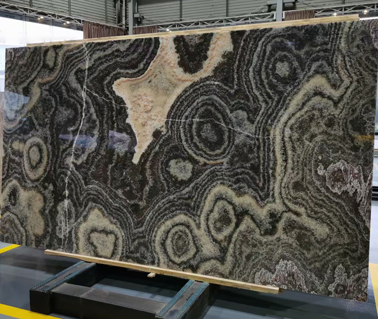 10i black-onyx-slabs