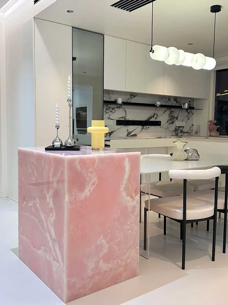 10i pink onyx marble island