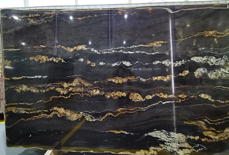 11i angola-black-quartzite