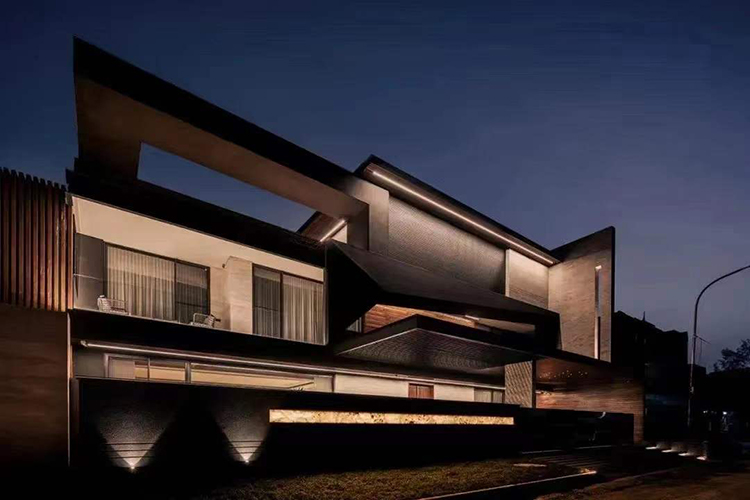 14i black quartzite wall