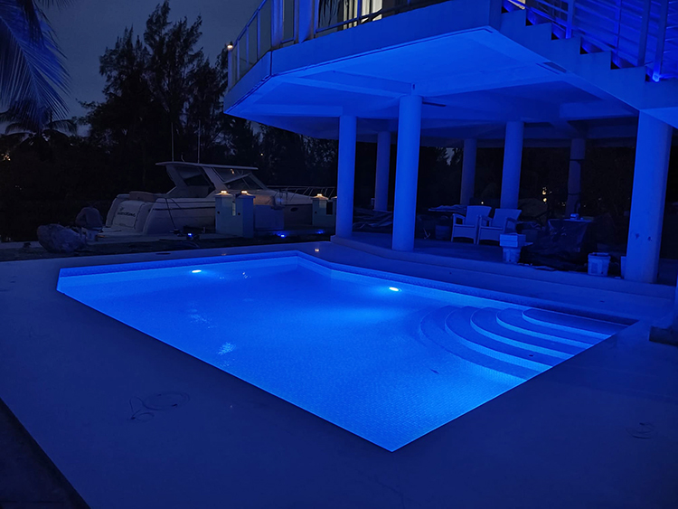 1i limestone pool tiles