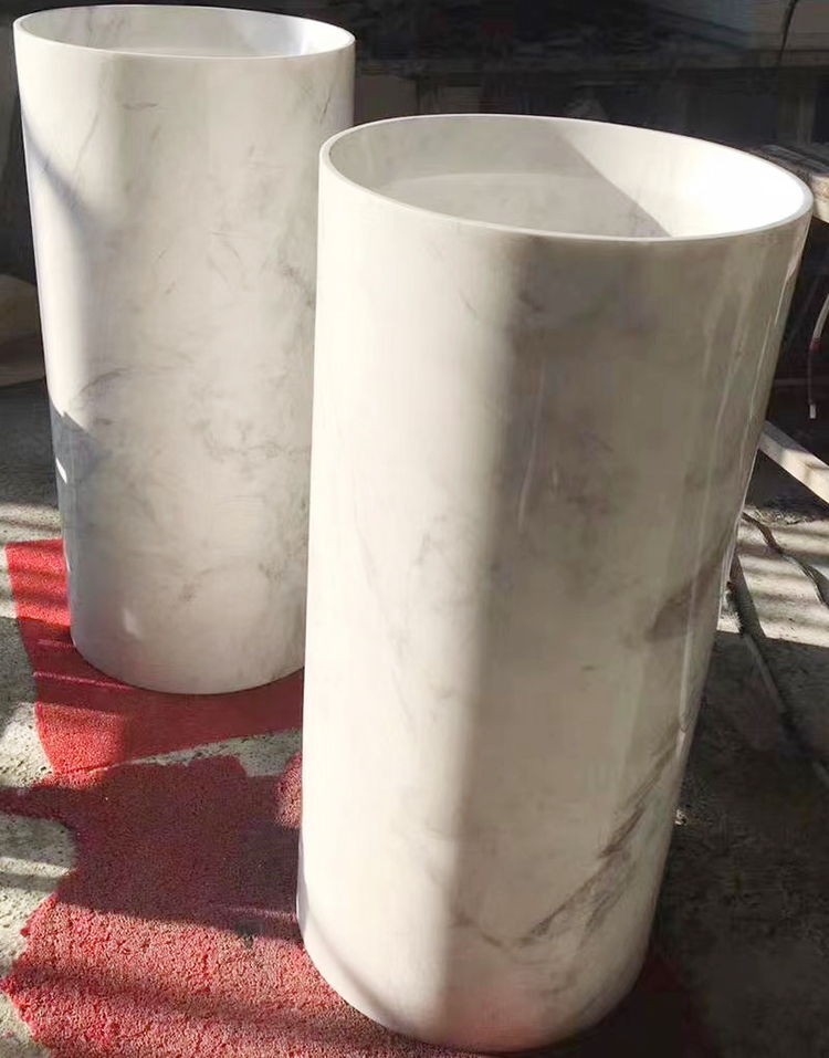 21i Pedestal marble sink