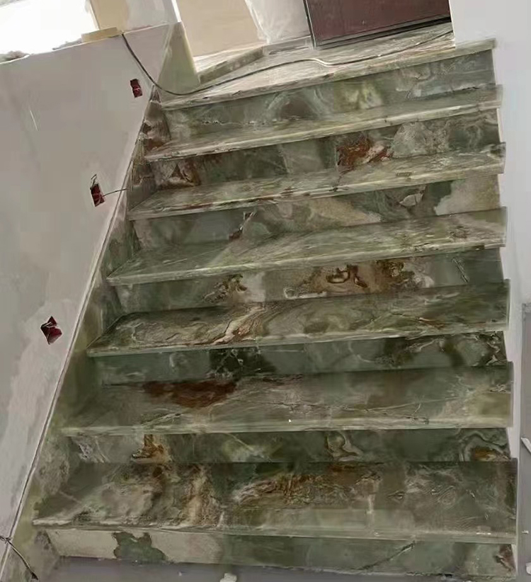 4i green onyx staircase