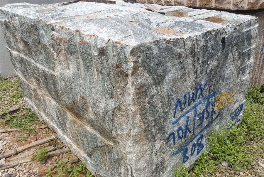 Bianco California granite block