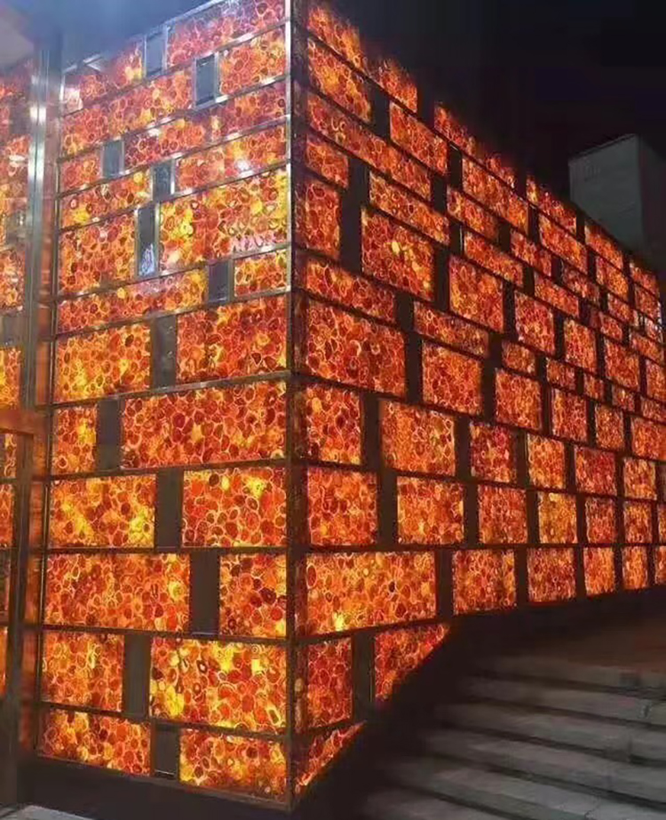 Red agate wall